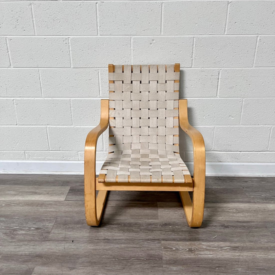 Alvar Aalto-Like Cantilever Chair