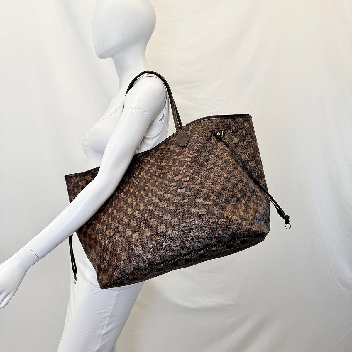Louis Vuitton Damier Neverfull GM