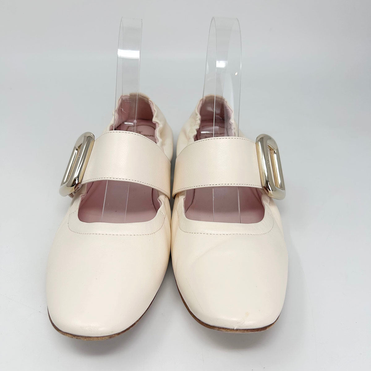 Roger Vivien Flats