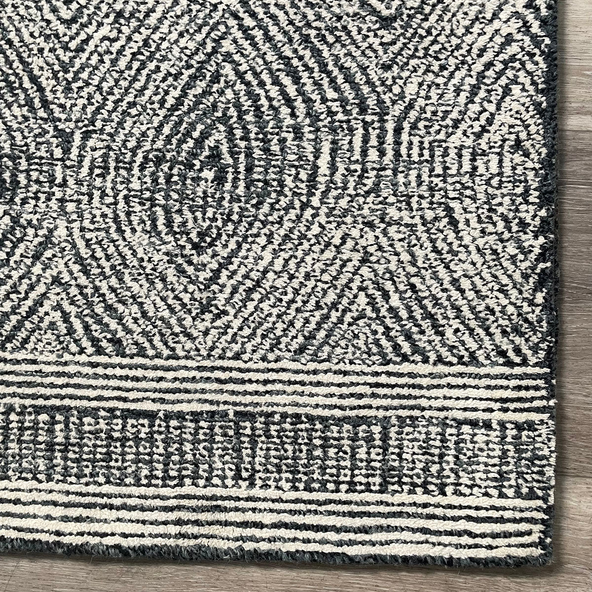 Safavieh Runner
