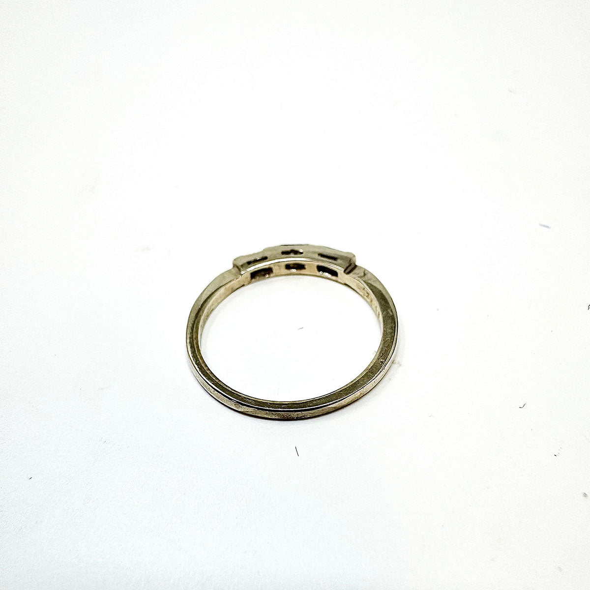 14K White Gold Band with 3 Straight Diamonds