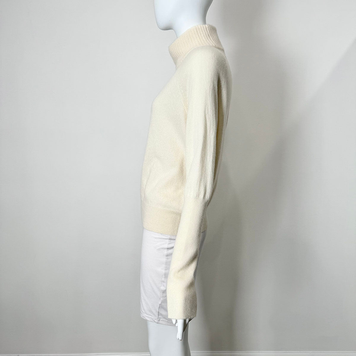 Envelope1976 Turtleneck