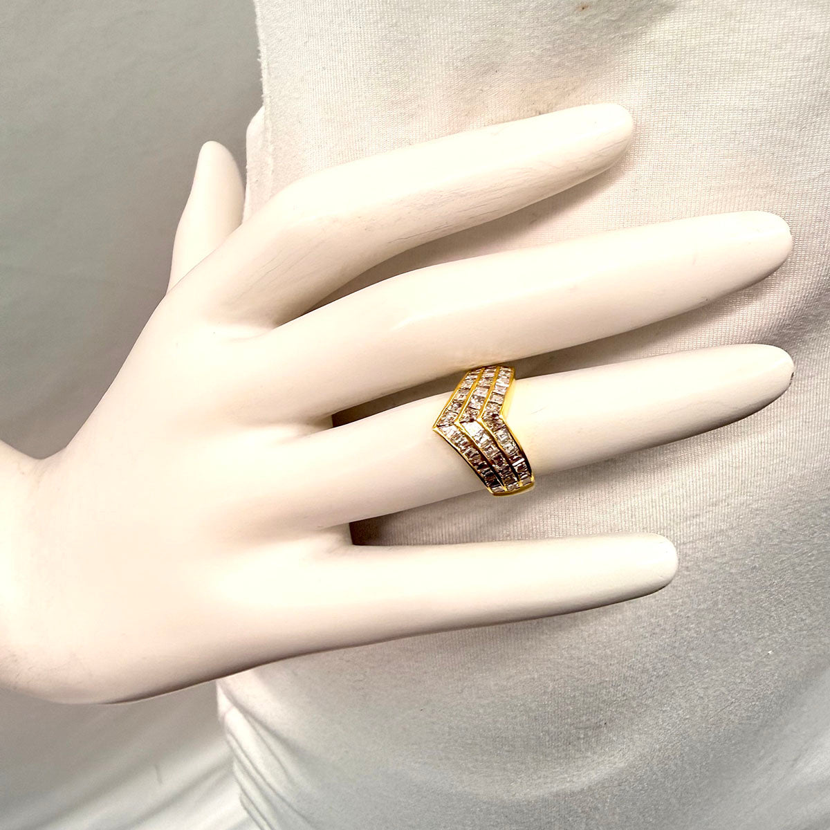 18K Gold Ring  with 42 Square Cut Diamonds