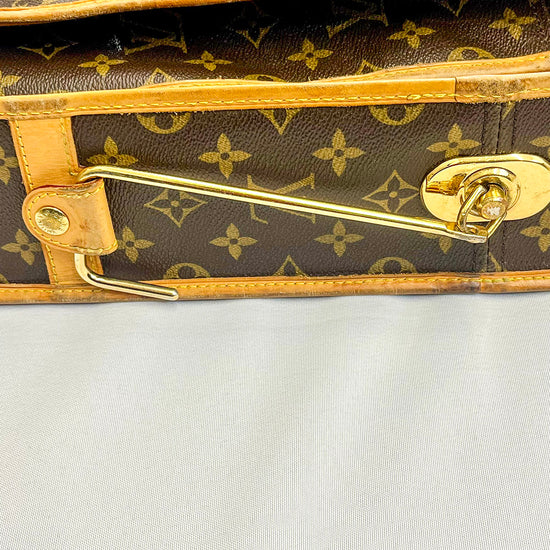 Louis Vuitton Garment Bag