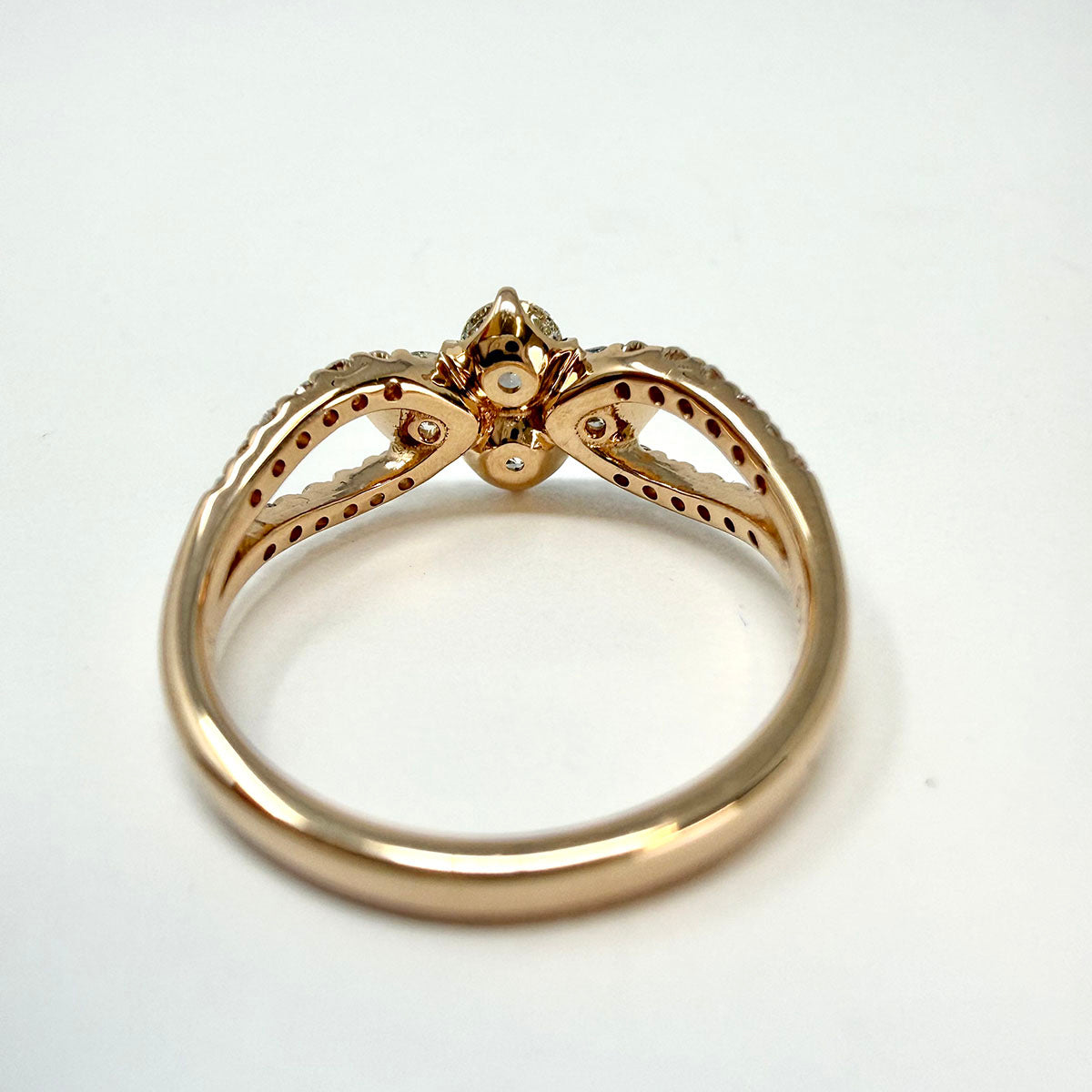 18K Diamond Ring