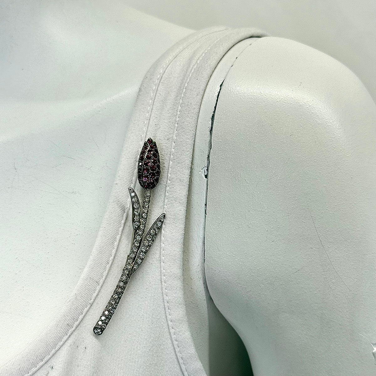 18K White Gold Diamond and Red Sapphire Flower Pin