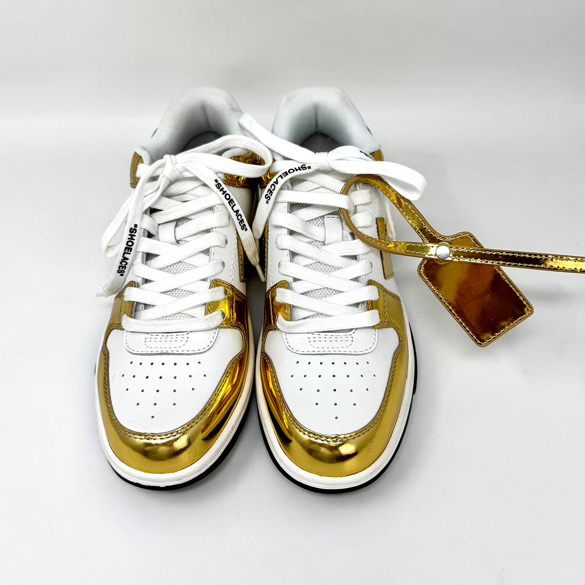 OFF-WHITE Sneakers