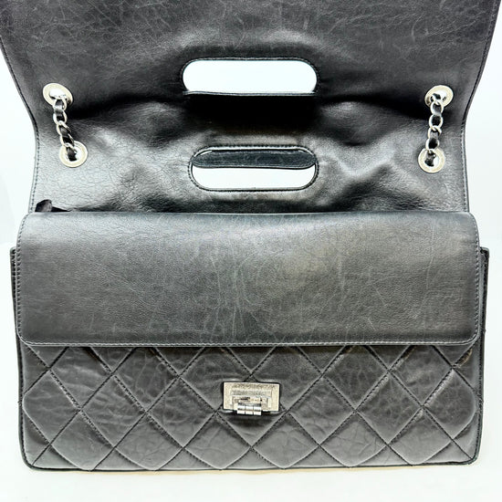 Chanel Paris-Byzance Take Away Flap Shoulder Bag