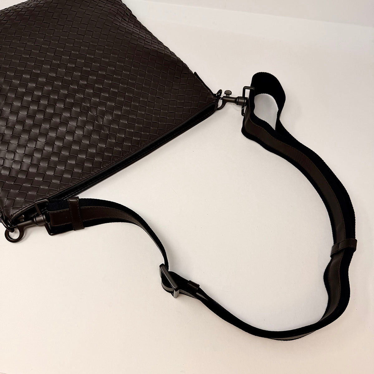 Bottega Veneta Intrecciato Flat Messenger Bag