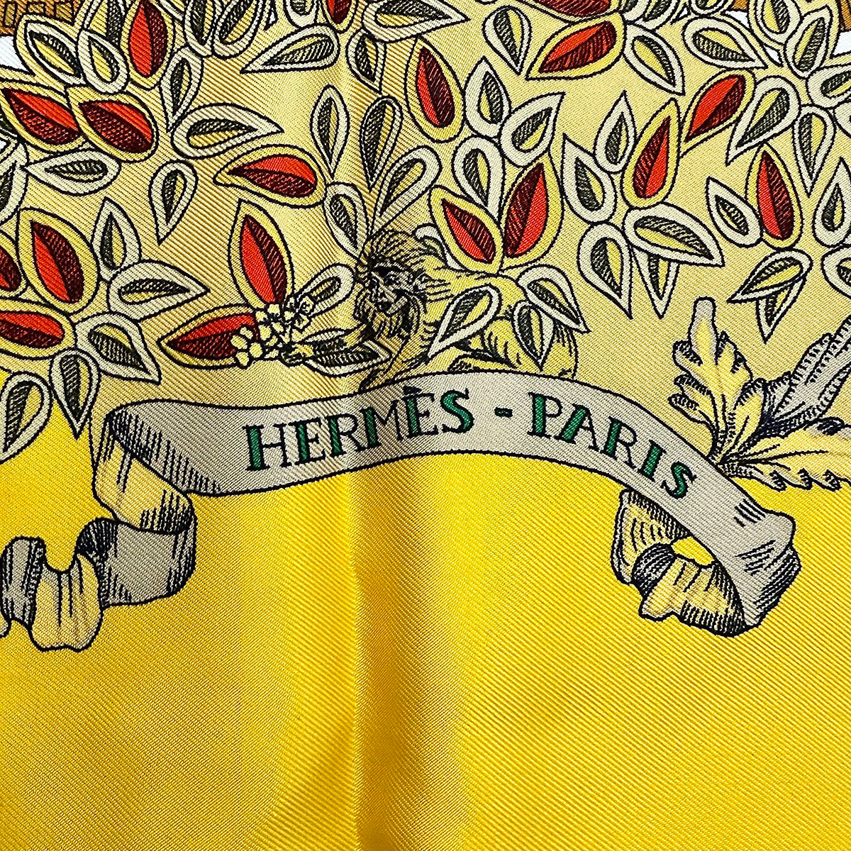 Hermes "Le Paradis du Roy" Scarf