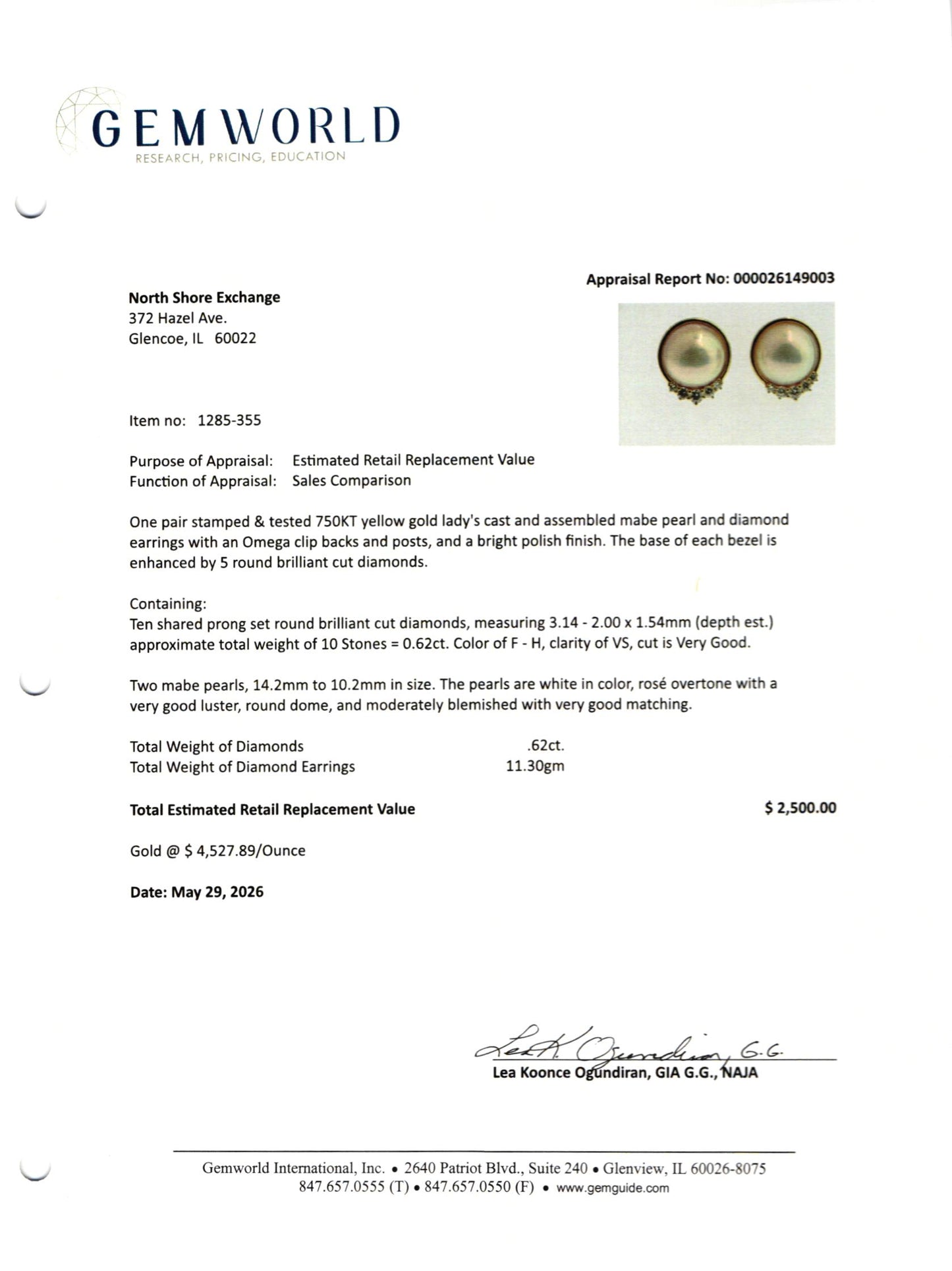 18K Gold Stud Earrings with Mabe Pearl and 10 Diamonds