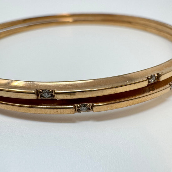 Set of 2 Titanium Bangles with 12 Diamonds each