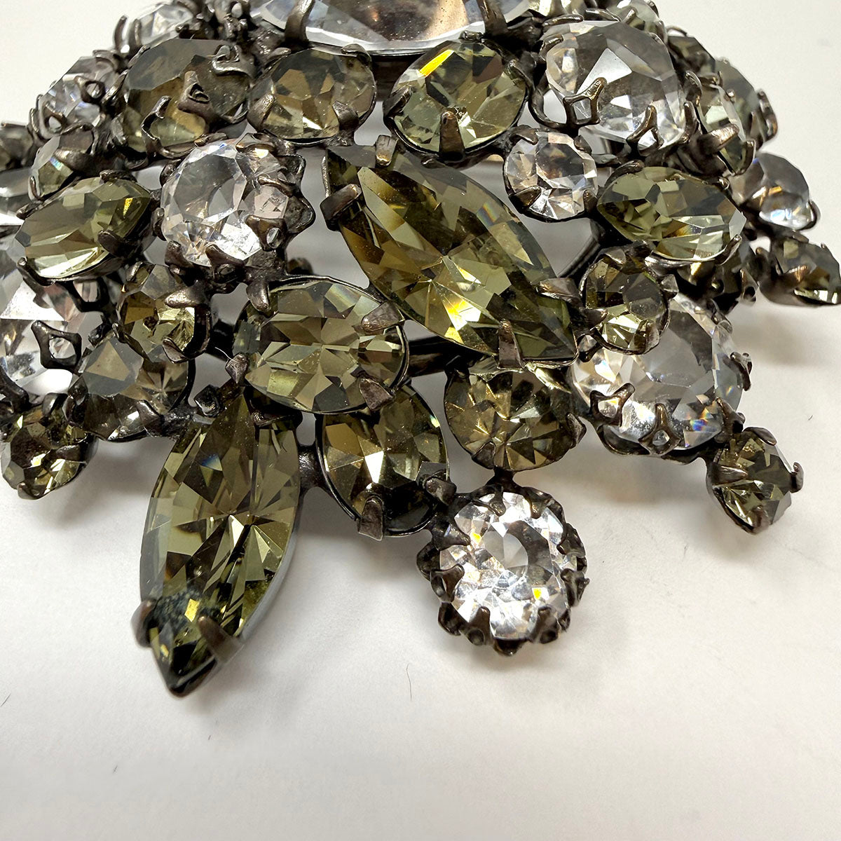 Signed Schreiner Vintage Rhinestone Brooch