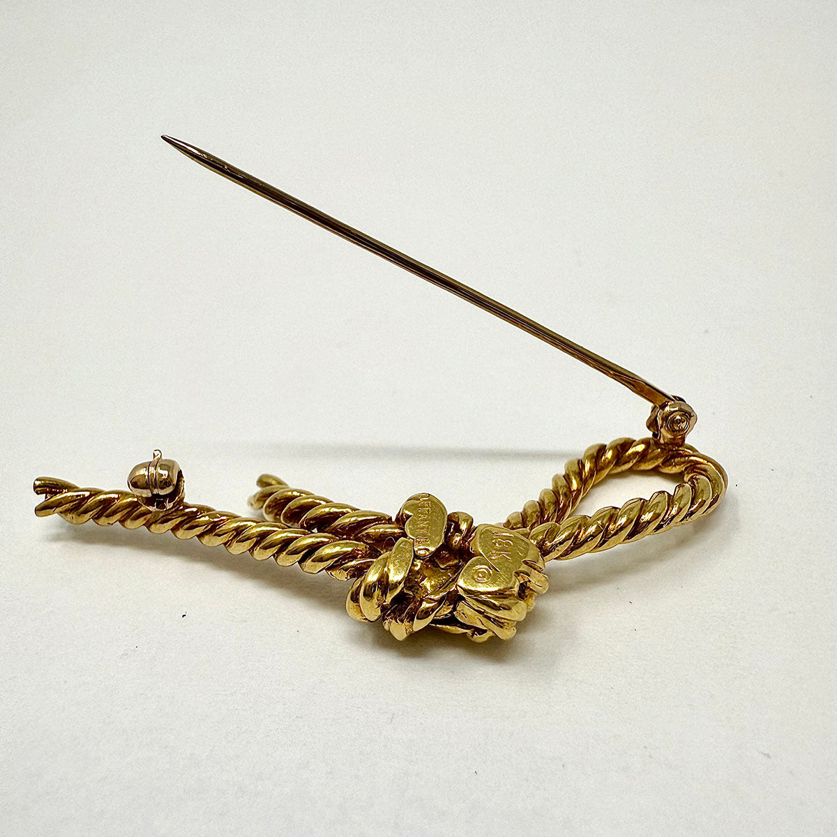 Tiffany & Co. Vintage 18k Gold Bow Pin