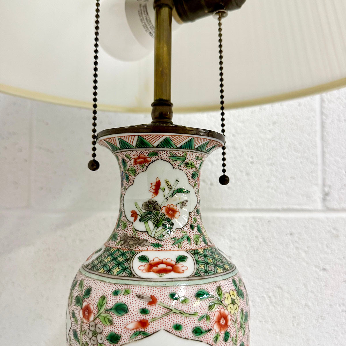 Vintage Asian Porcelain Famille Rose Vase Table Lamp with Shade