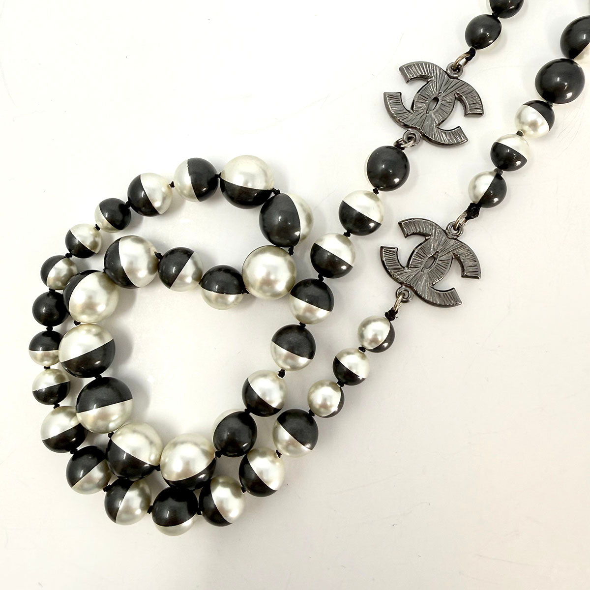 Chanel Faux Pearl CC Station Necklace