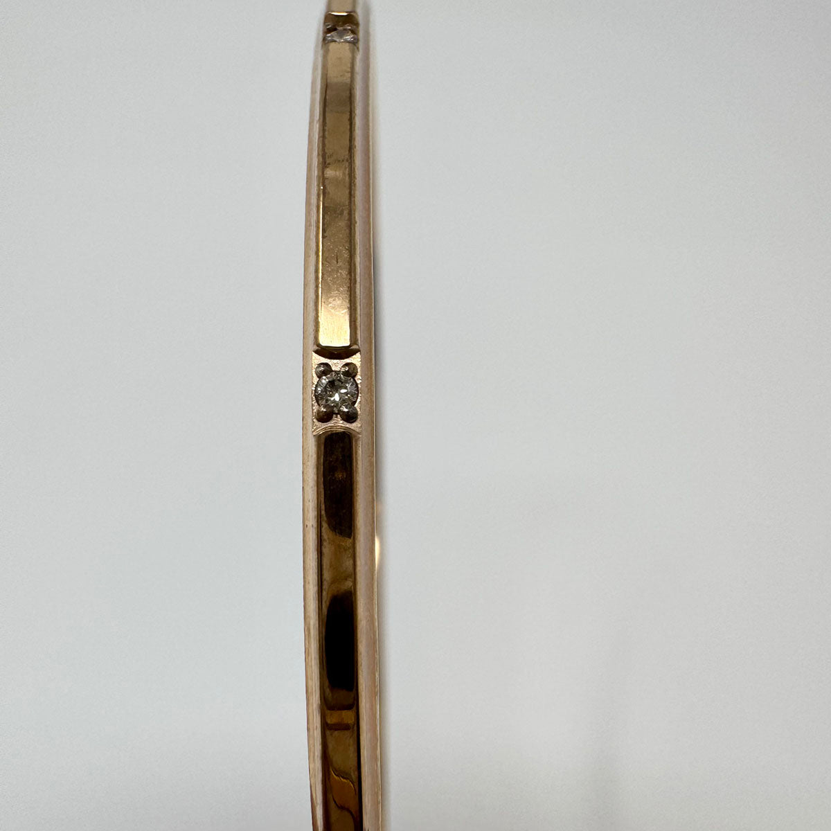 Set of 2 Titanium Bangles with 12 Diamonds each