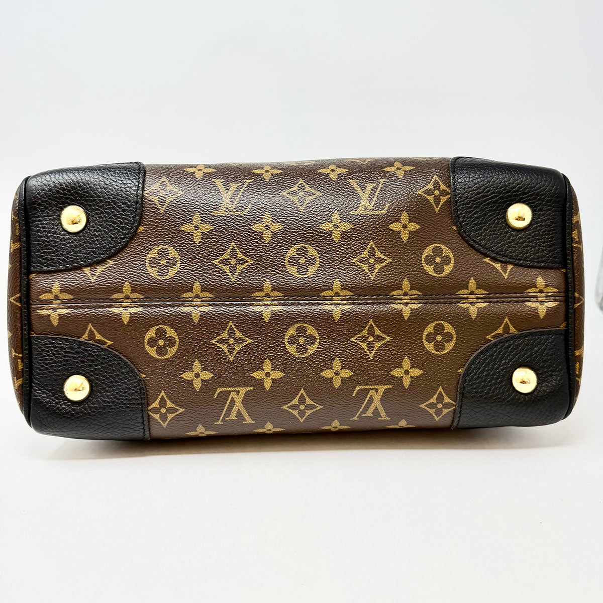 Louis Vuitton Shoulder Bag