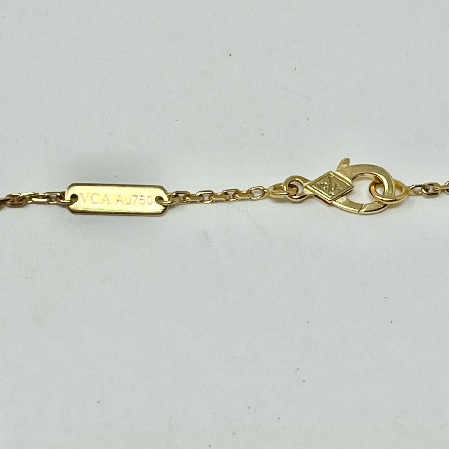 Van Cleef & Arpels Vintage Alhambra 18K Gold Pendant 16.5" Necklace