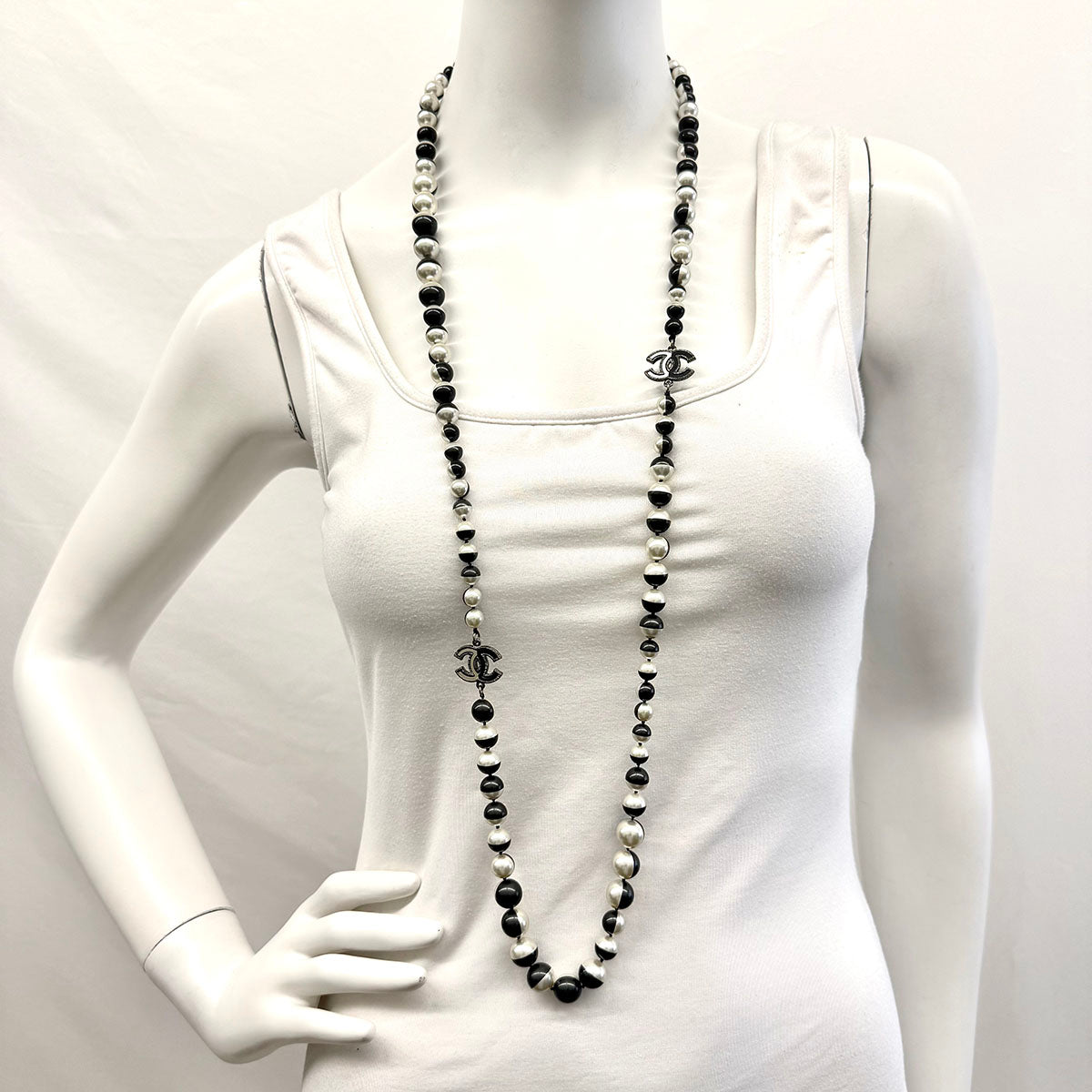 Chanel Faux Pearl CC Station Necklace