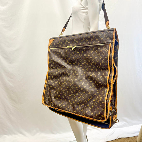 Louis Vuitton Garment Bag