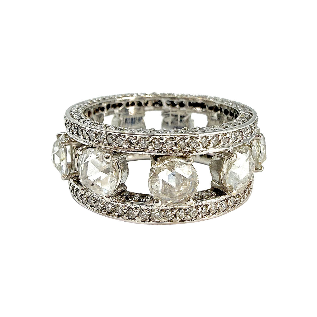 18K White Gold Ring with 9 Rose Cut Diamonds and 270 Full Cut Diamonds