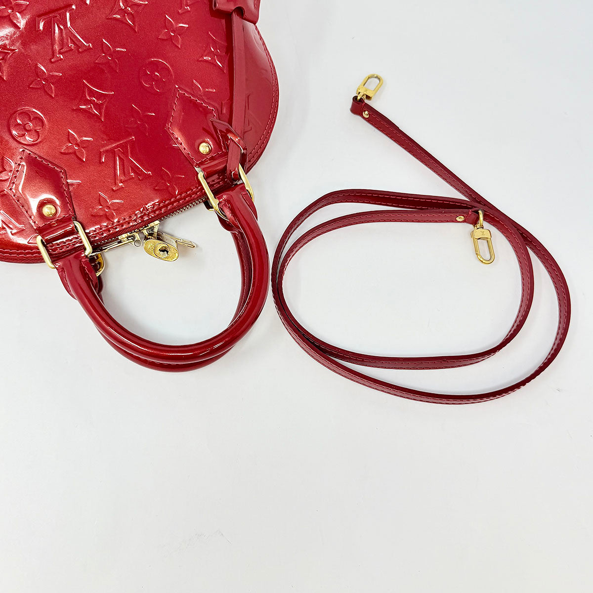 Louis Vuitton Monogram Alma Vernis Handle Bag