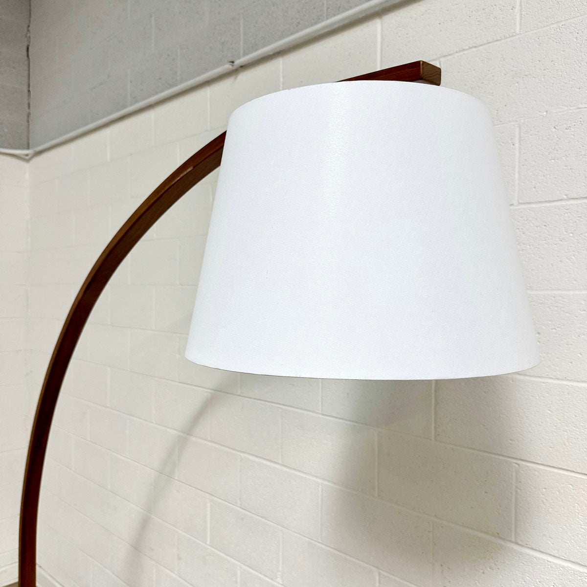 Streeter Floor Lamp