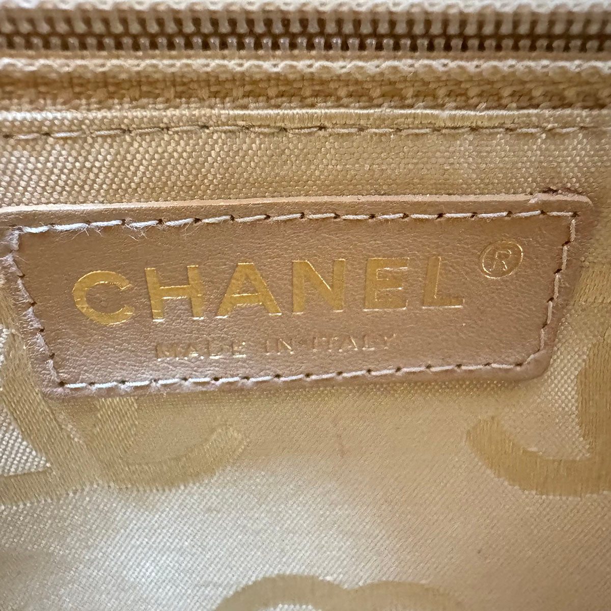 Chanel Raffia Camellia Shoulder Bag