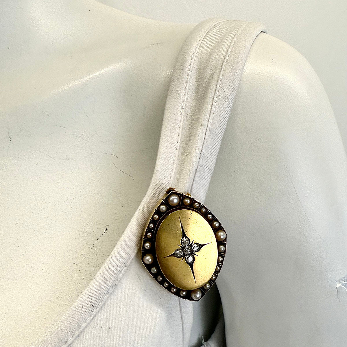 Vintage 1875 English 14K Gold Pin/Pendant with Pearls and Diamonds