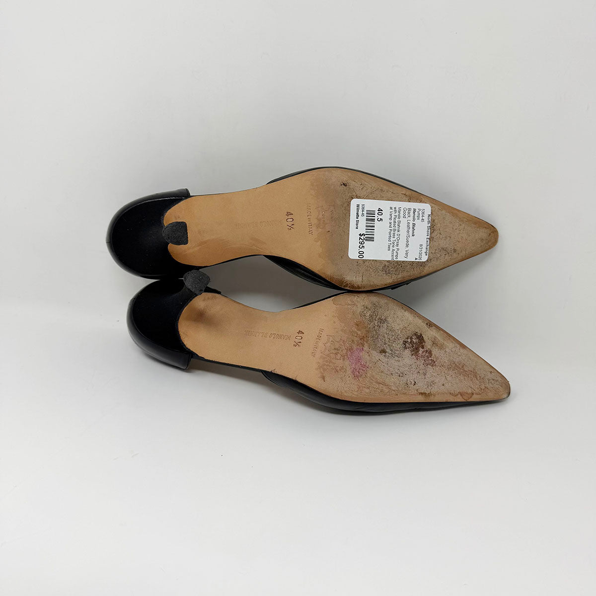 Manolo Blahnik Pumps