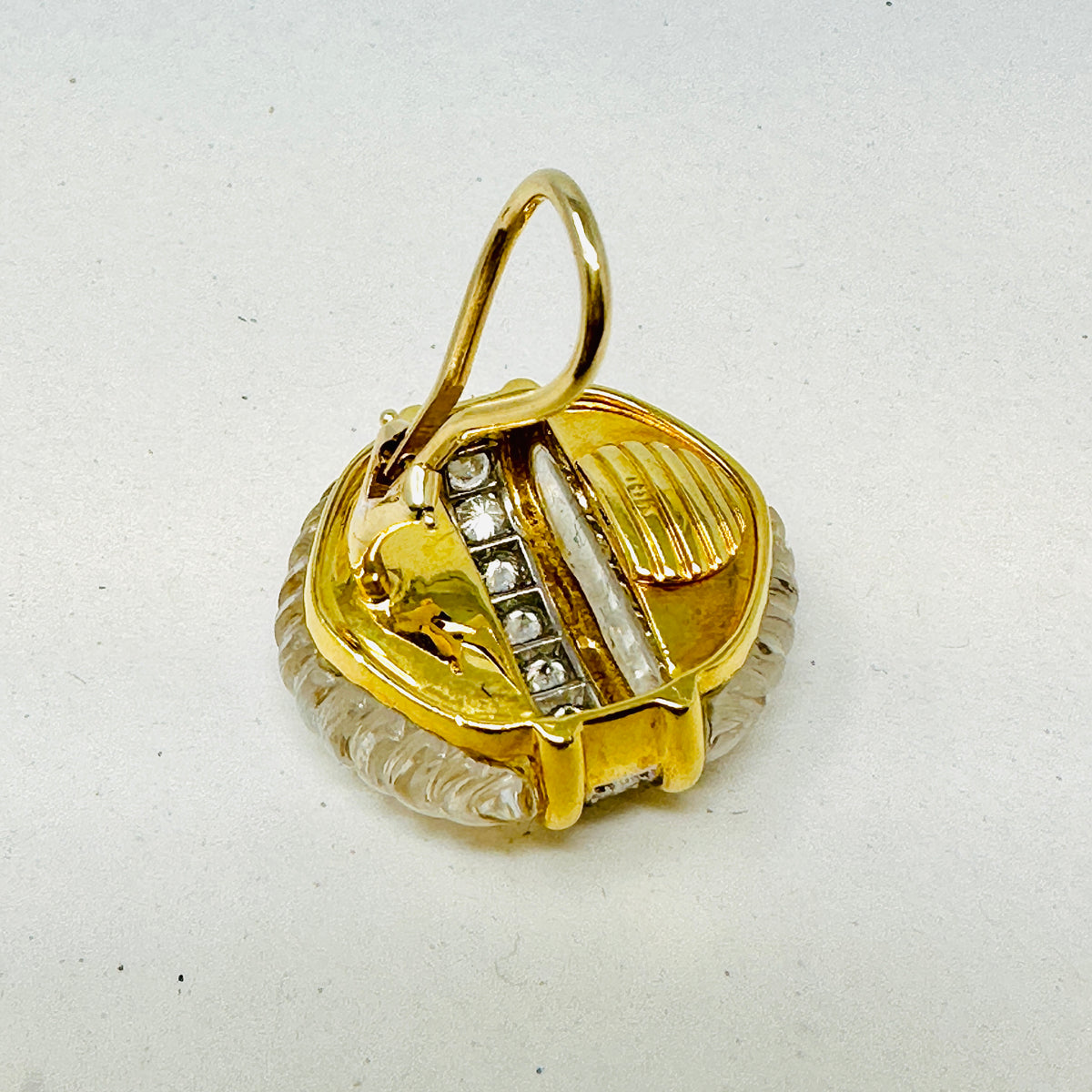 Montreaux 18K Gold Earclip with Carved Crystal and 16 Full Diamonds