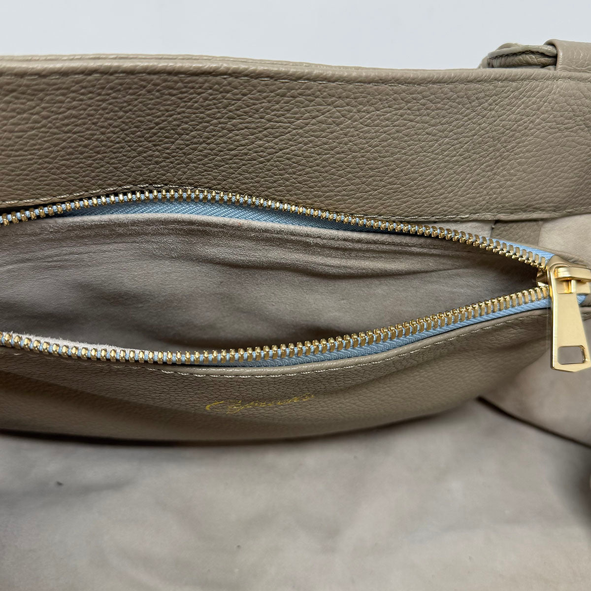 Capricho Tote