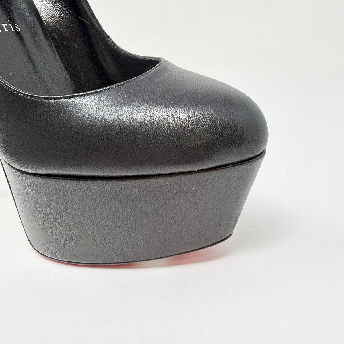 Louboutin Pumps