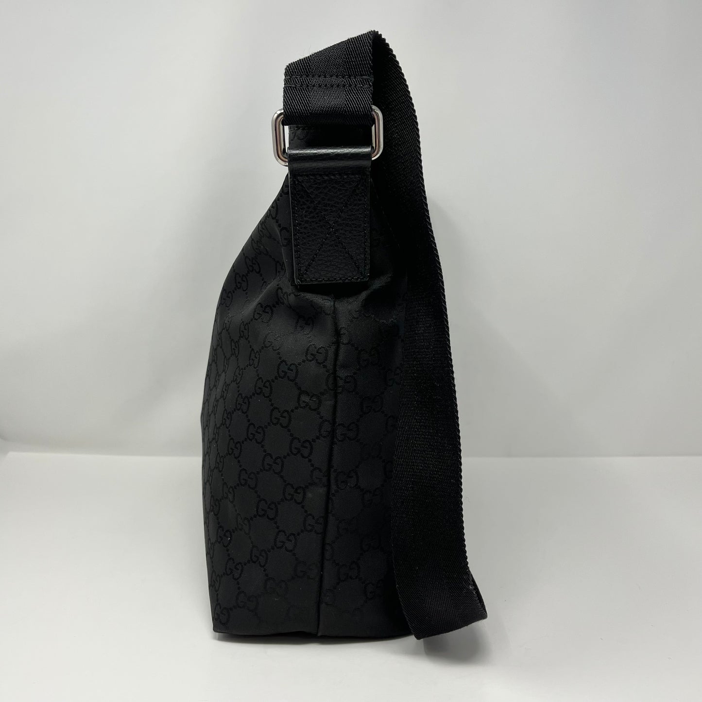 Gucci Messenger Bag