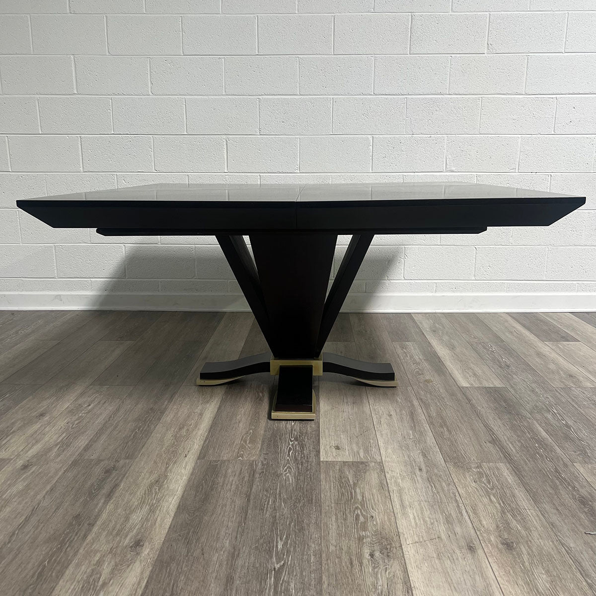 Interior Crafts Dining Table