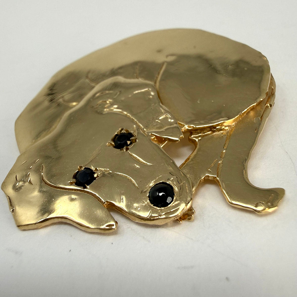 18K Gold Dog Pin with 3 Sapphires