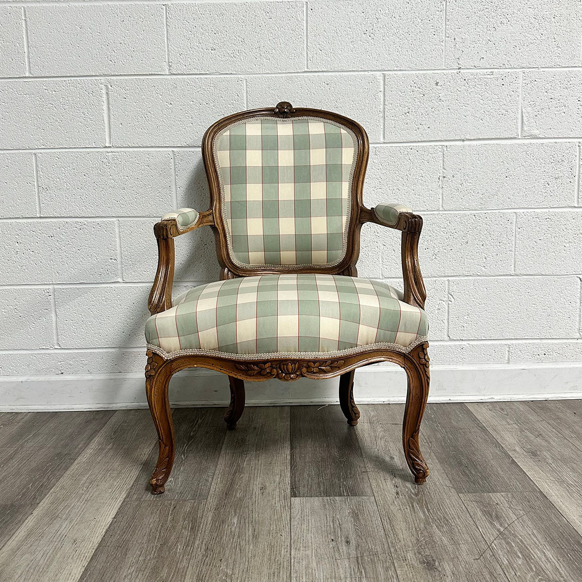 Green plaid Upholstered Chair