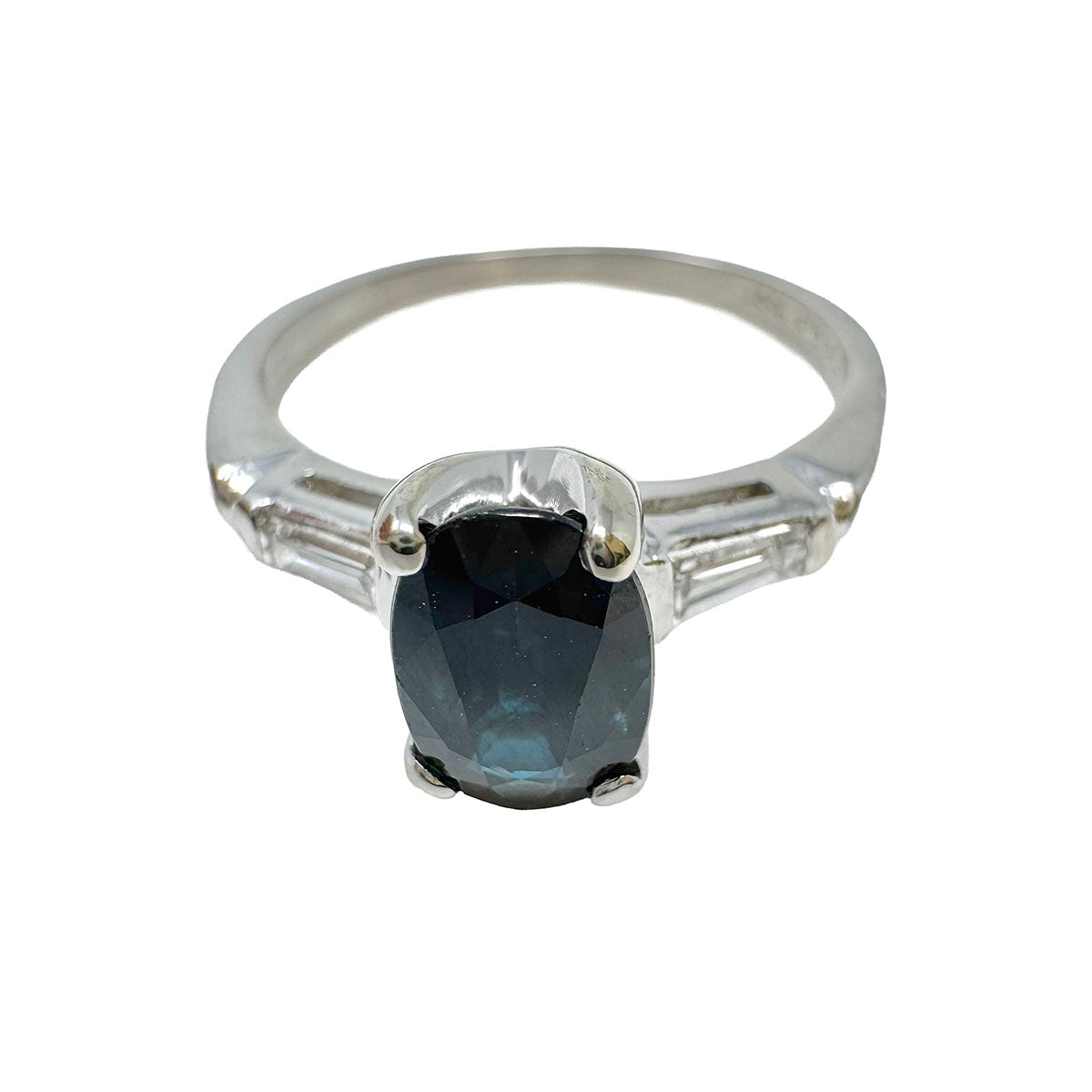 Platinum Ring with Sapphire and Diamonds