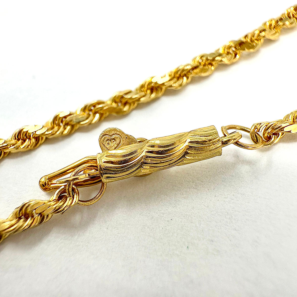 14K Twisted Chain Necklace with Diamond Heart Pendant