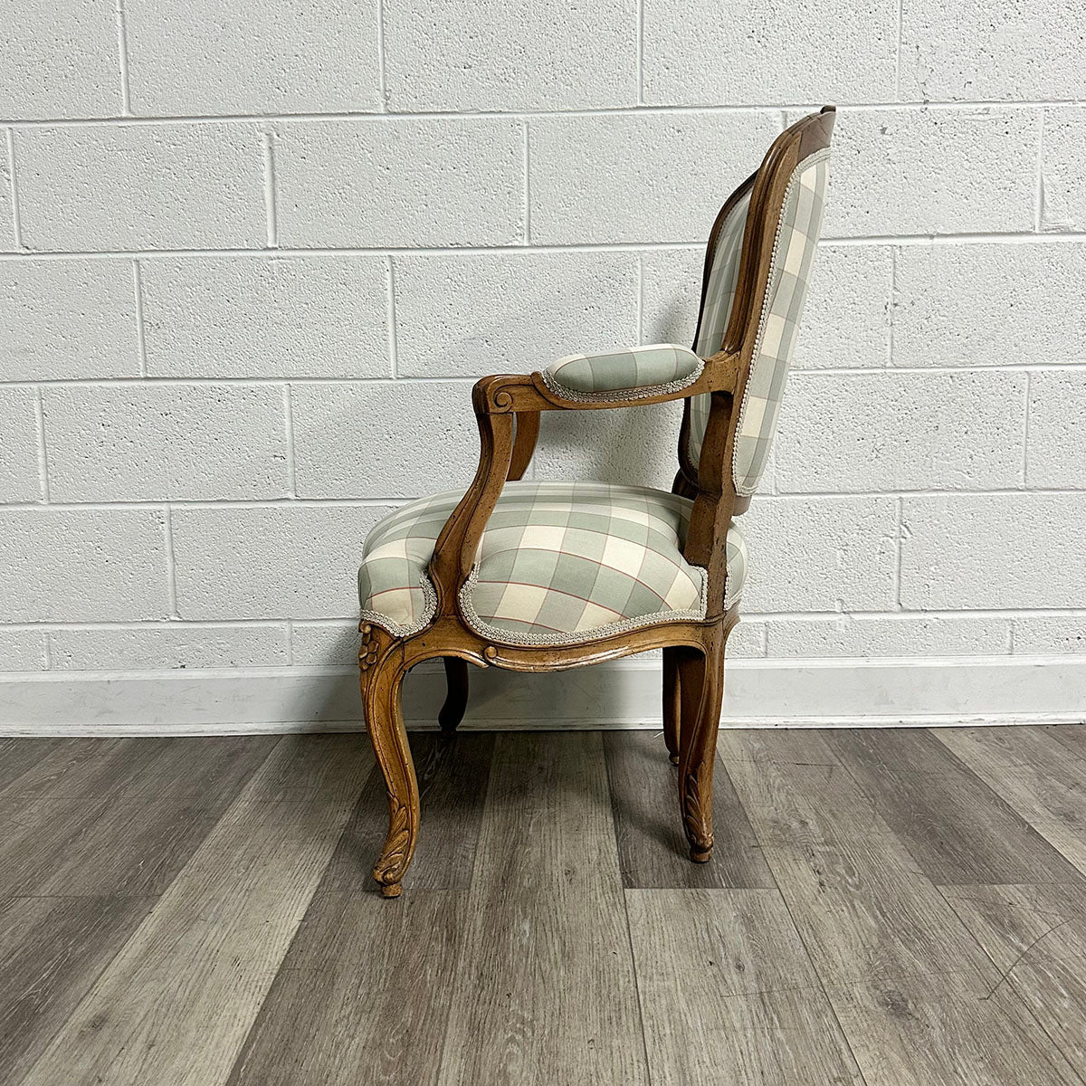 Green plaid Upholstered Chair