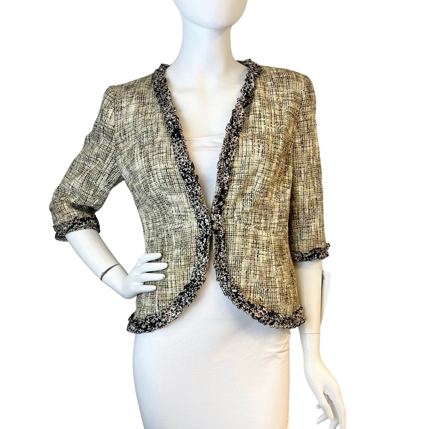 Chanel 2003 Collar Tweed Jacket with Floral Lining