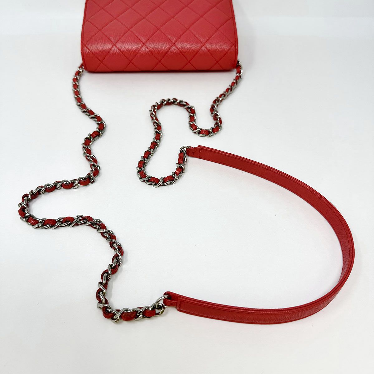 Chanel Wallet on The Chain