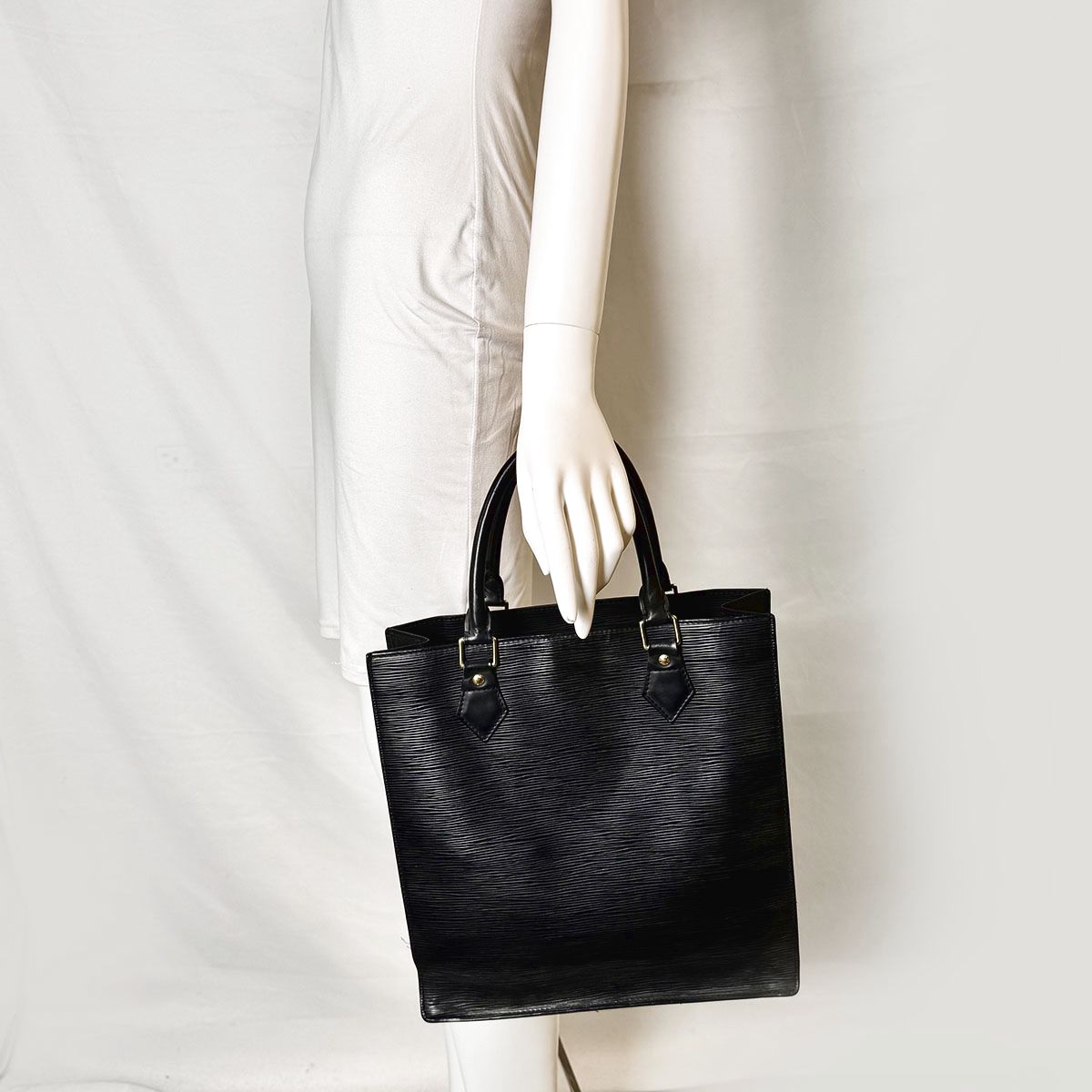 Louis Vuitton Tote