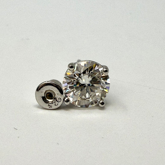 7mm Round Moissanite Stud Earrings