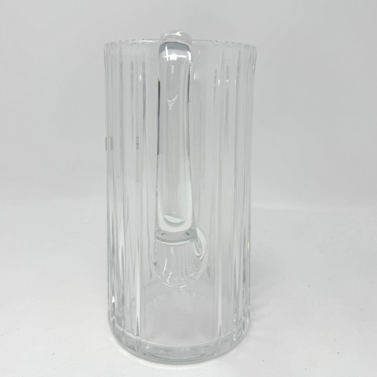 Harmonie Pitcher