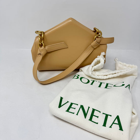 New Bottega Veneta Tip Shoulder Bag