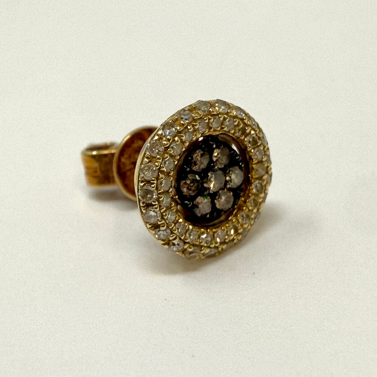 14K Gold Round Stud Earrings with Diamond
