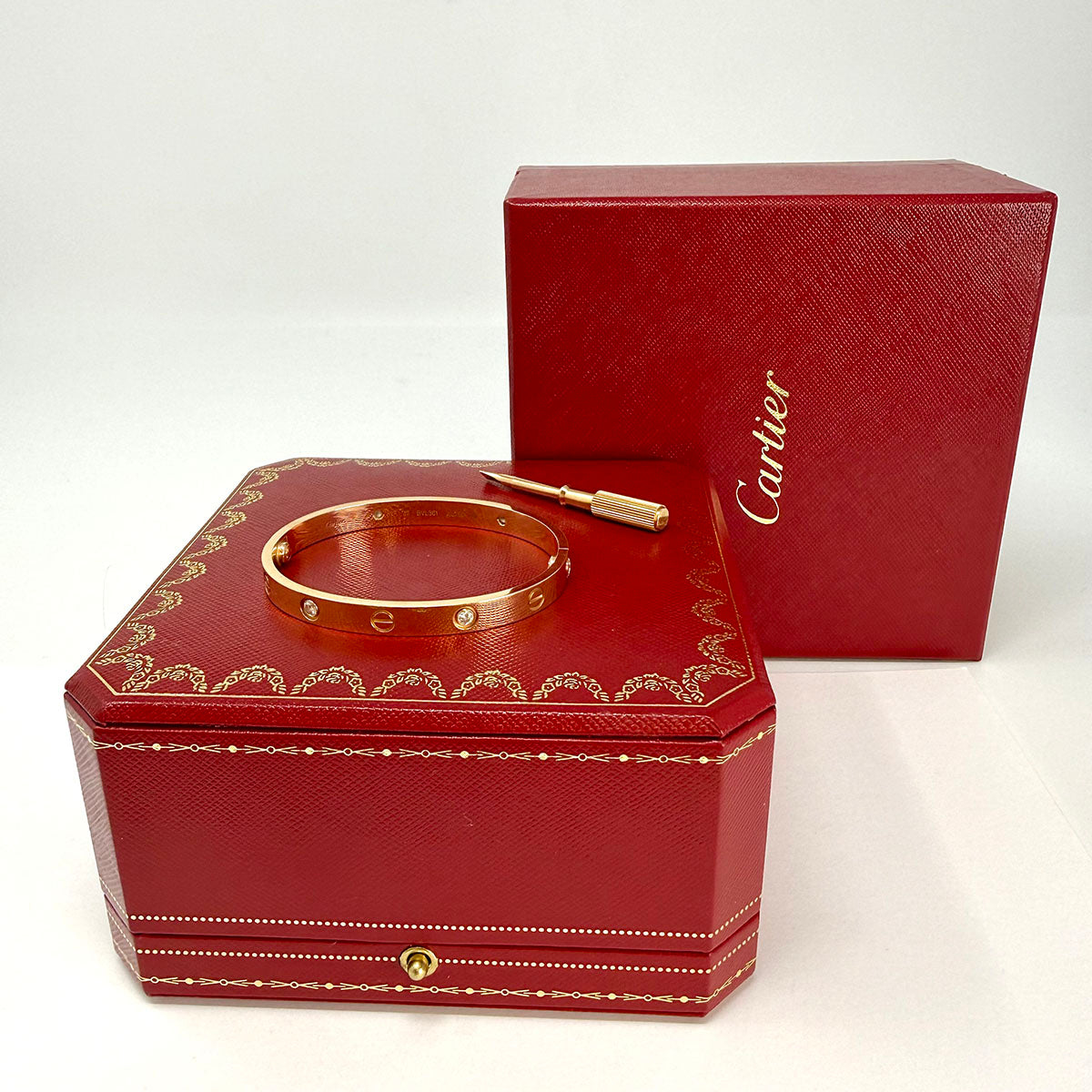 Cartier 4 Diamond Classic LOVE Bracelet