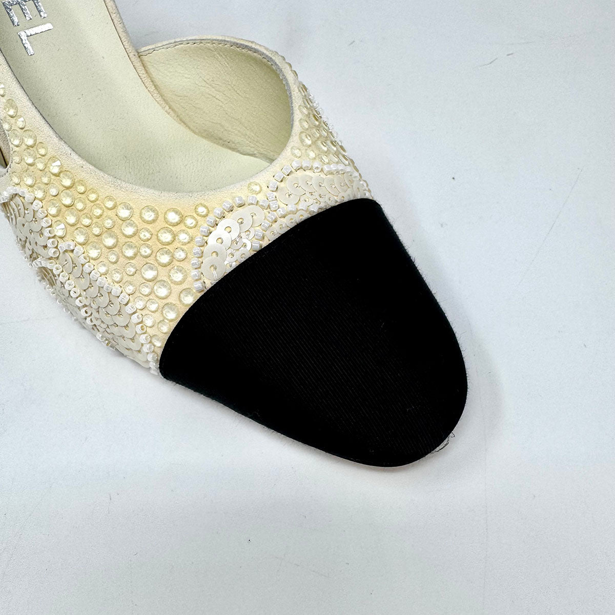 Chanel Pumps